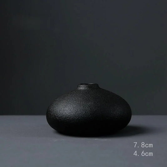 Nordic Ceramic Vase - Matte Black Collection